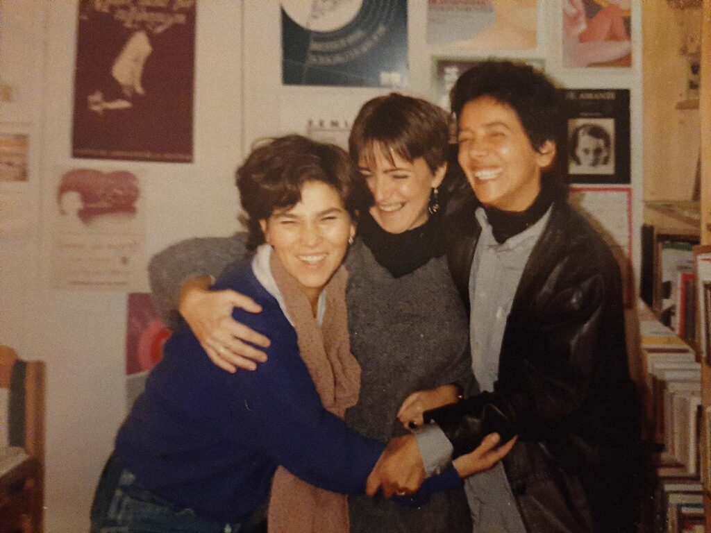 Verónica Schild (centre) with friends in 1987, during her first trip back to Chile after fleeing the country as a teenager in 1971.